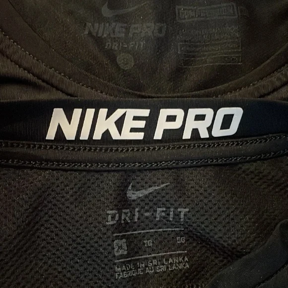 NIKE BUNDLE - Picture 12 of 16